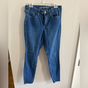 Universal Thread Women's Straight Leg Jeans in Blue